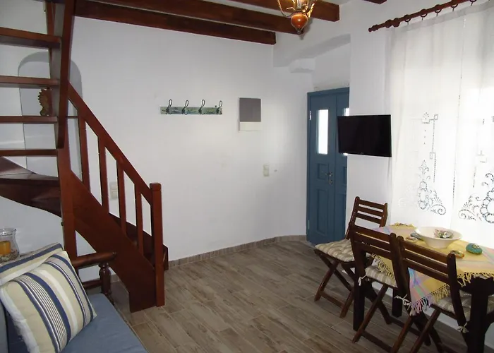 Magnificent Traditional House In The Centre Of Naxos