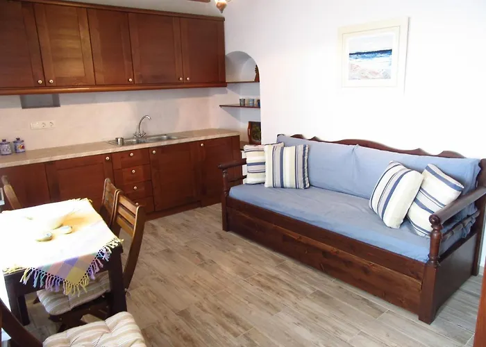 Magnificent Traditional House In The Centre Of Naxos